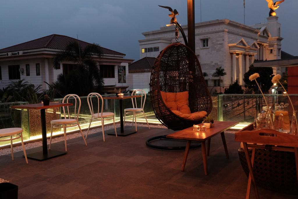 FLAT06.Tendean Jakarta Exterior foto